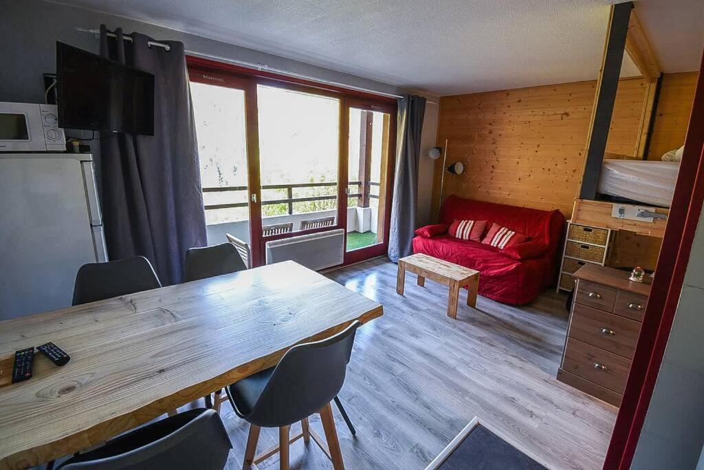 Le Relai S31 - Grand et lumineux studio avec coin montagne 4-6 pers, tout équipé, avec WIFI, à 30m des pistes avec un grand balcon, DRAPS NON COMPRIS Saint-Jean-dʼAulps Esterno foto